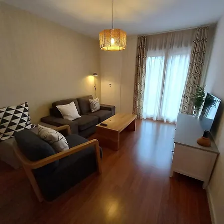 Littore Tormes Con Parking, Aa Y Piscina Appartement *